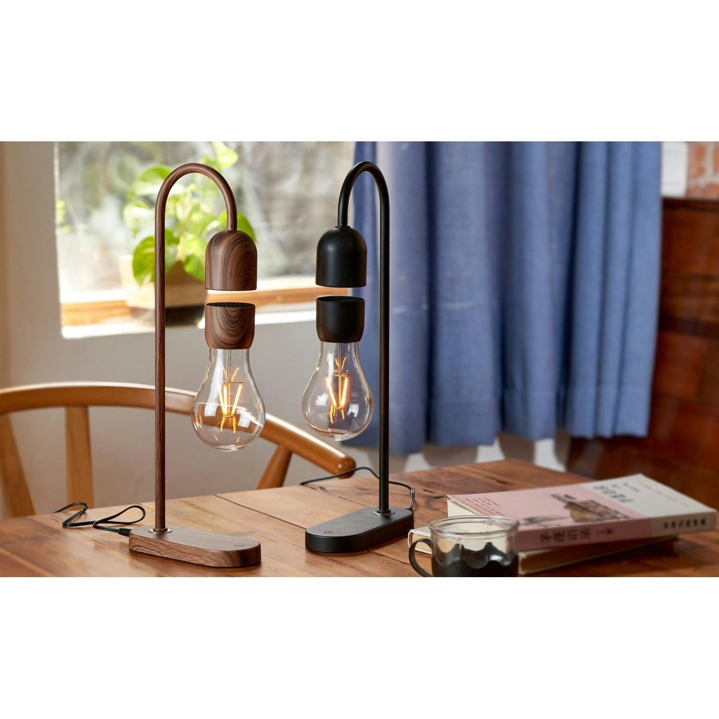 Evaro Lightbulb Lamp - Hunter Furnishing