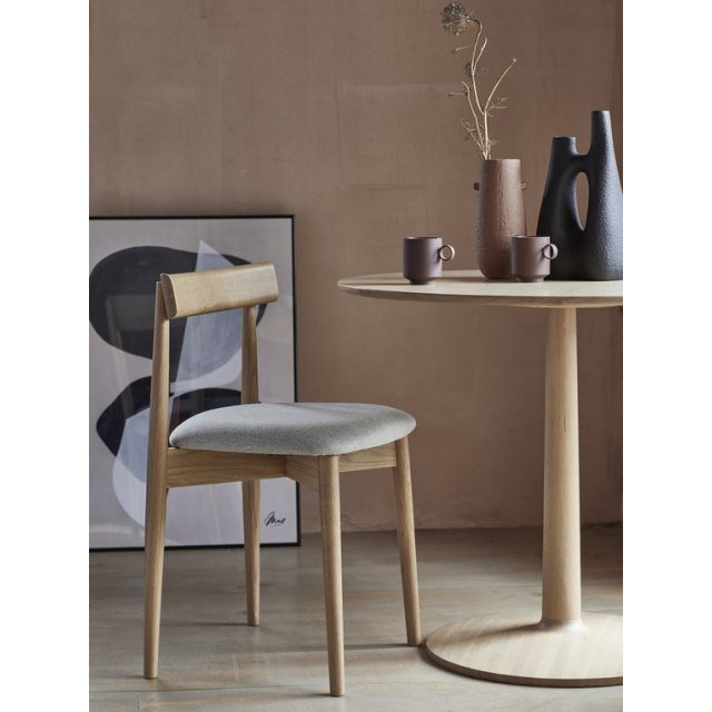 Ercol Ava Upholstered Dining Chair. - Hunter Furnishing
