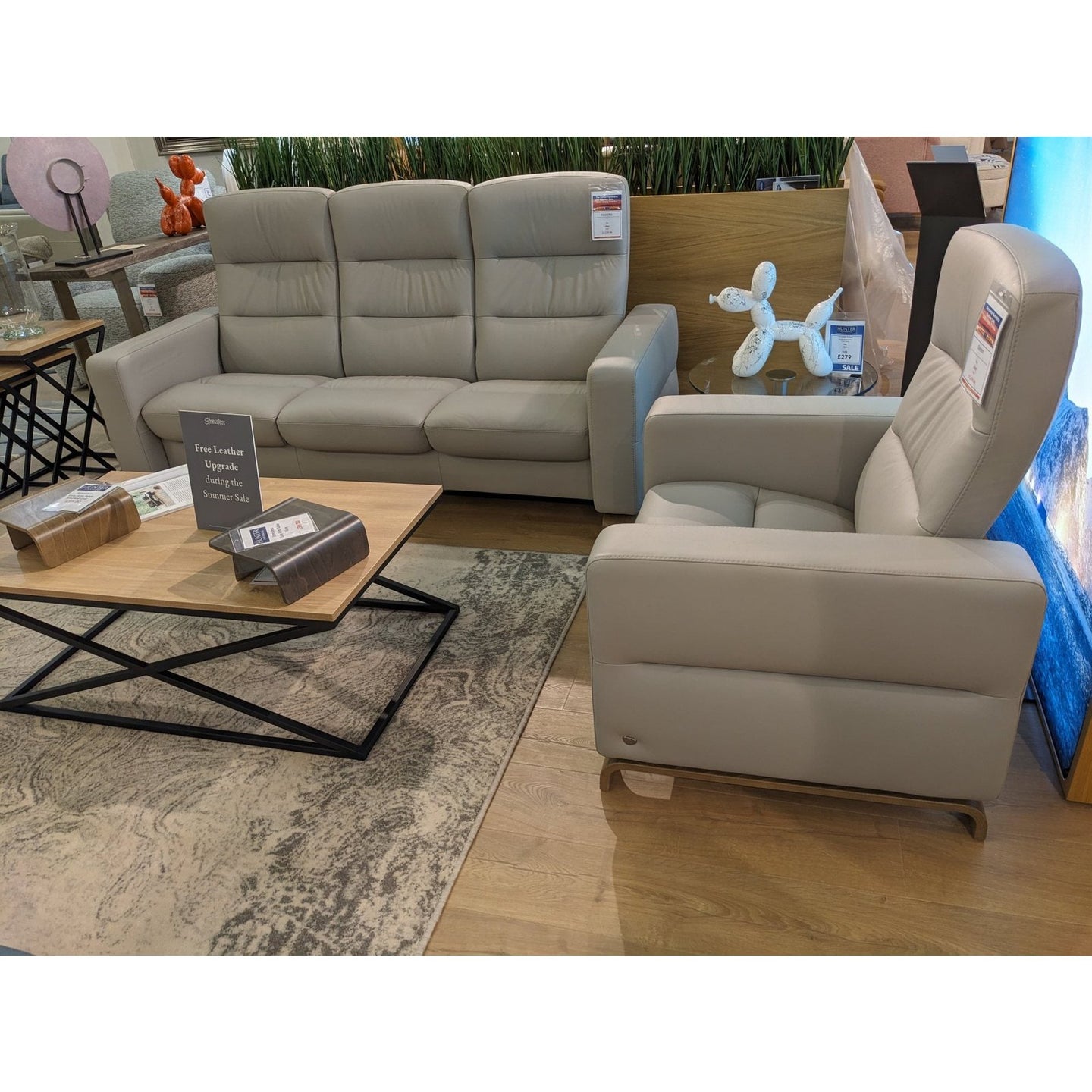 Ekornes Wave 3 Seater HB Sofa and Armchair - Platinum Grey, Bow Feet Grey