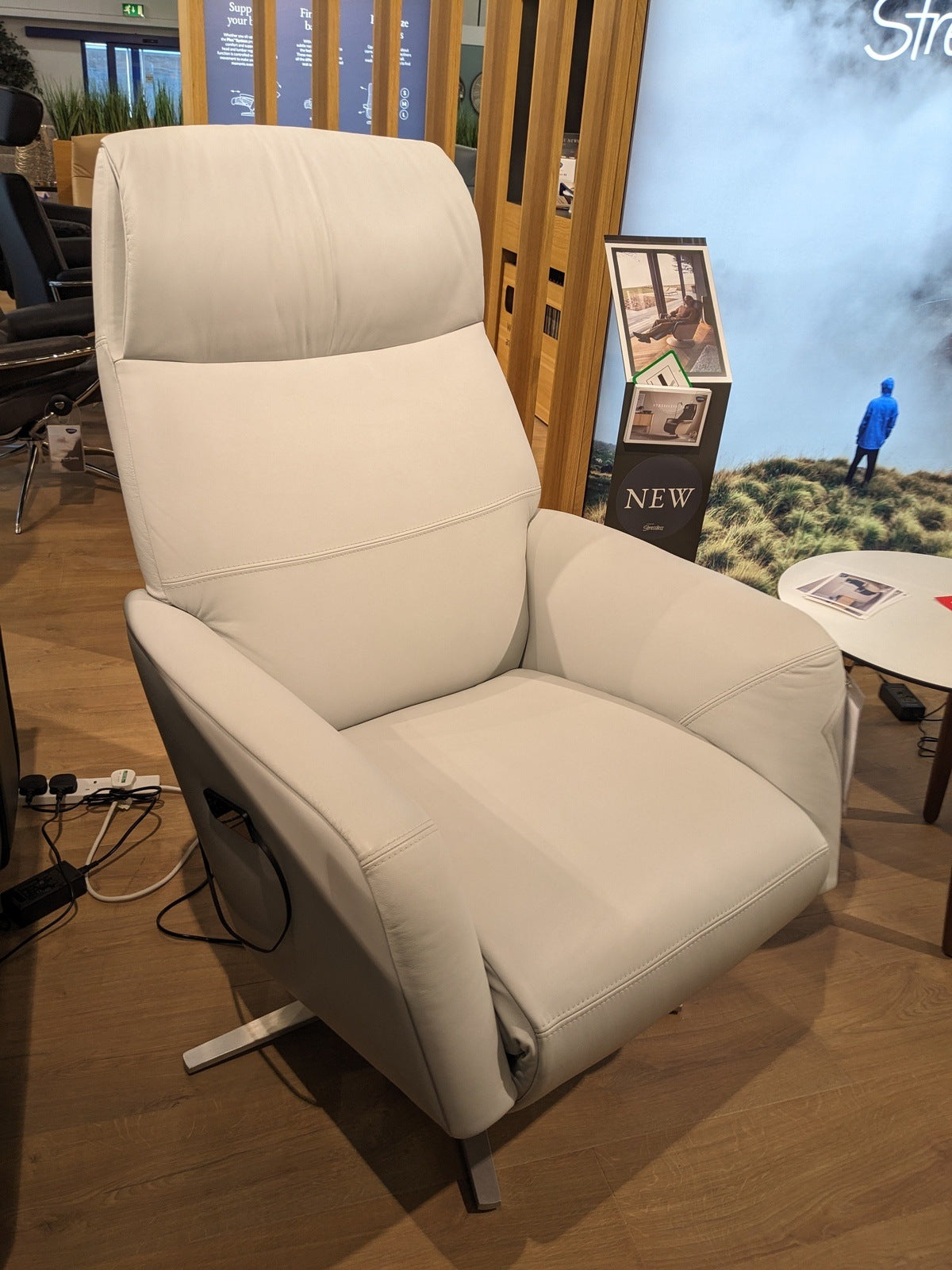 Stressless Scott Power Recliner Chair