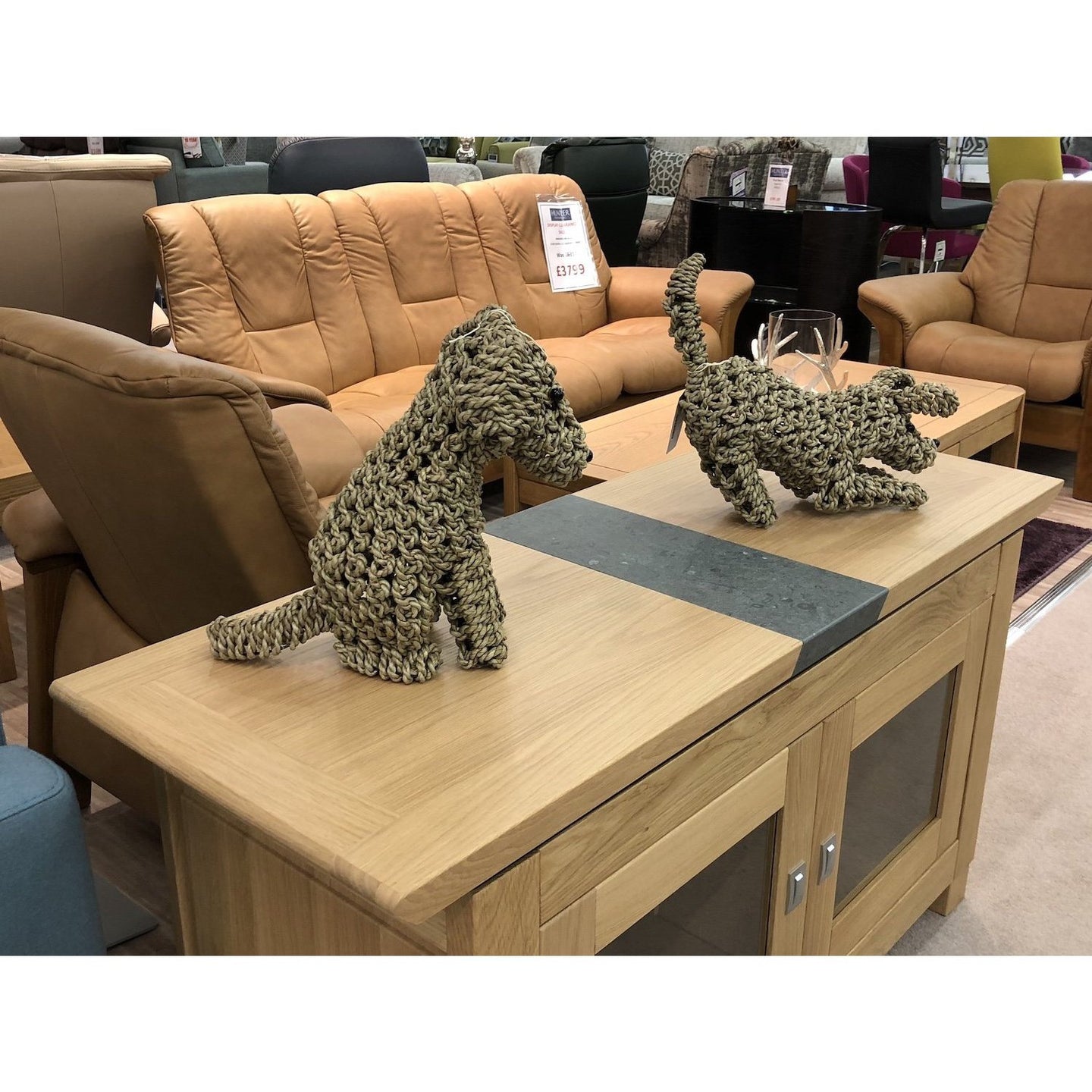 Small Seagrass Dog - Hunter Furnishing