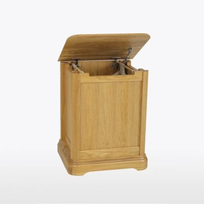 TCH Lamont Laundry Chest. - Hunter Furnishing