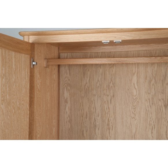 Ercol Teramo 3 Door Wardrobe - Hunter Furnishing