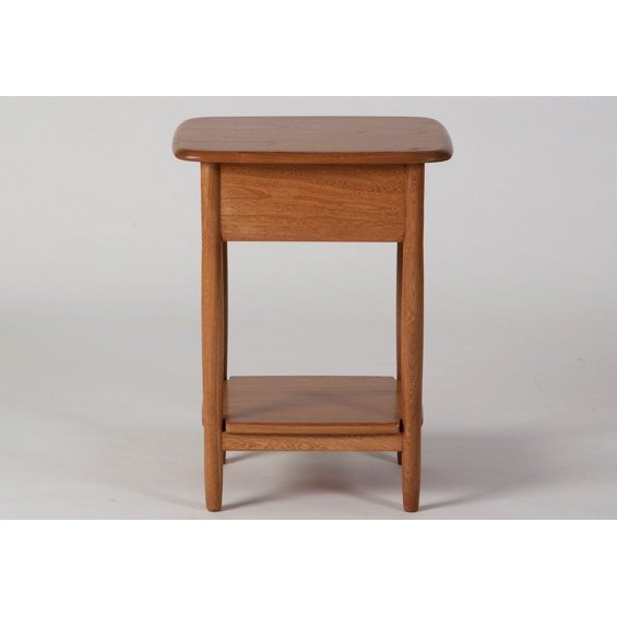 Ercol Windsor Lamp Table - Hunter Furnishing