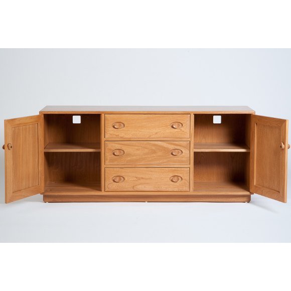 Ercol Windsor Sideboard - Hunter Furnishing