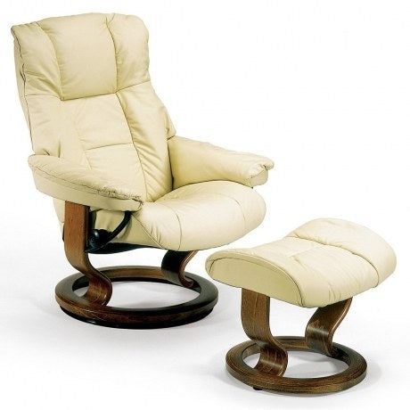 Stressless Mayfair Small Recliner with Stool - Hunter Furnishing